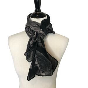 Fraas Large Black & White Patterned Bandana Wrap Scarf, One Size, NWT!
